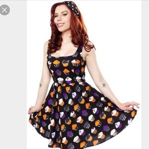 Folter/ Retrolicious Halloween Cupcakes Dress Lg